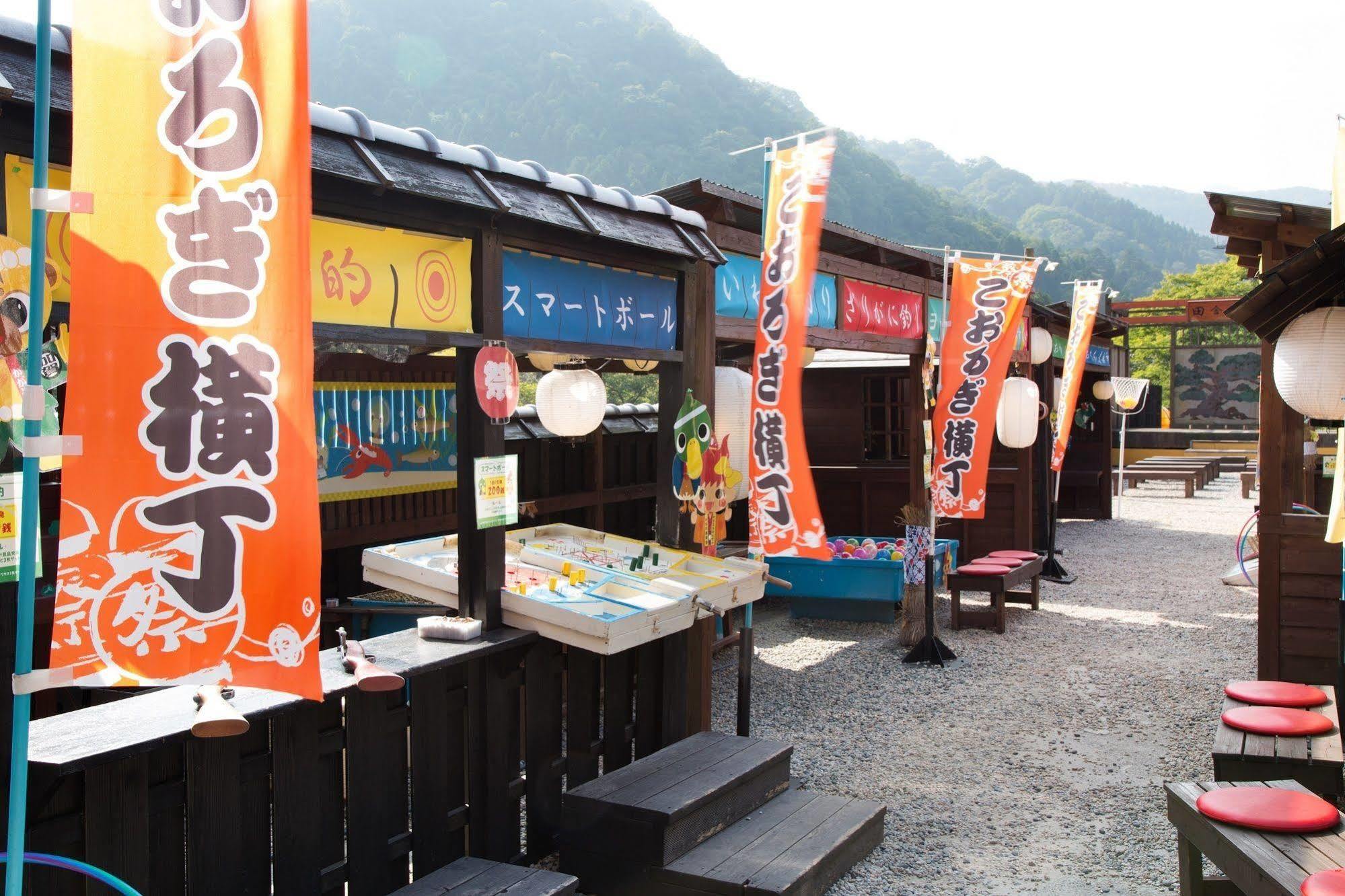 Yamanaka Onsen Kagari Kisshotei Zewnętrze zdjęcie
