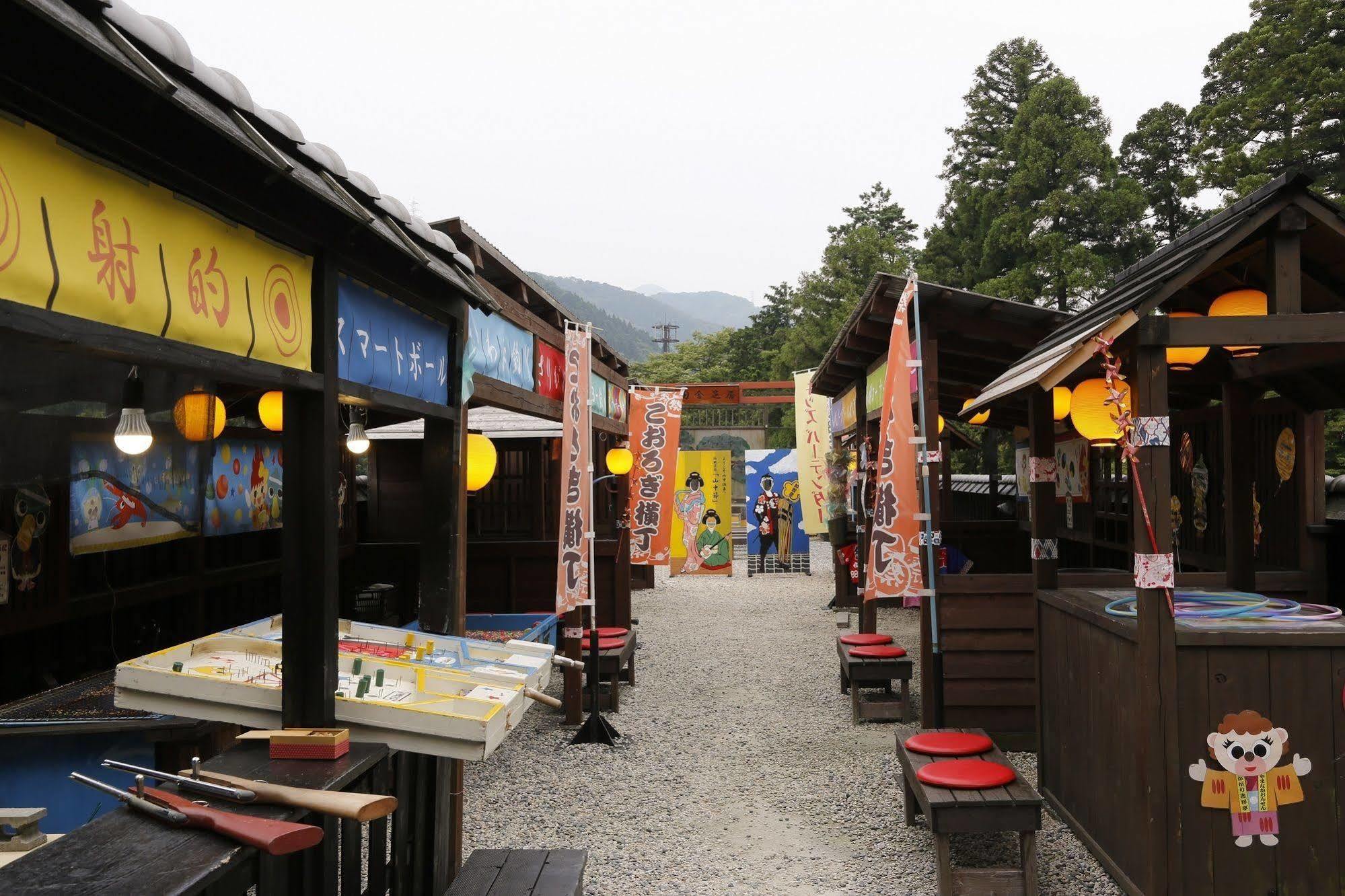Yamanaka Onsen Kagari Kisshotei Zewnętrze zdjęcie